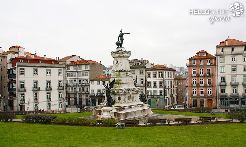 Инфанте D. Henrique Памятник