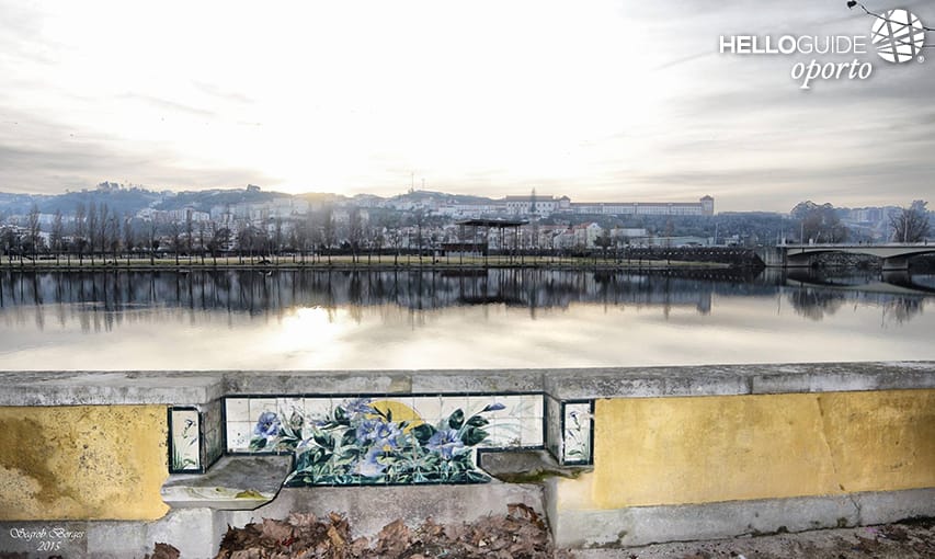 El trabajo de baldosa