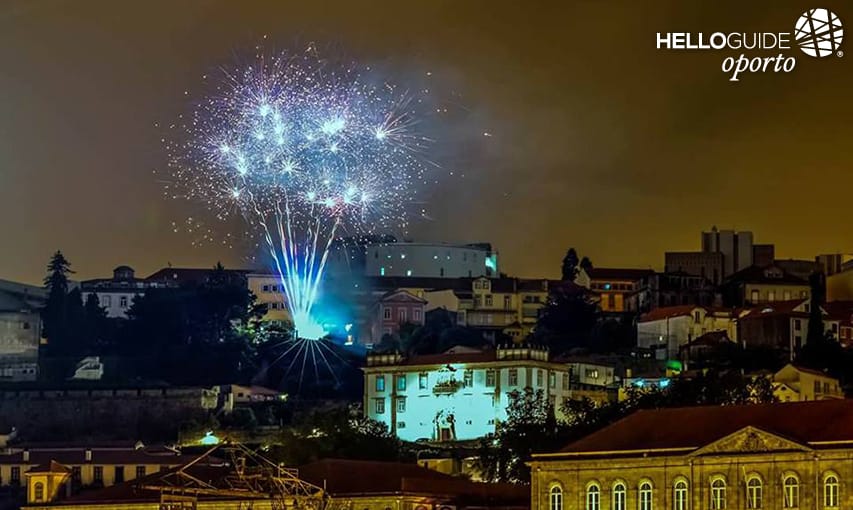 Fuegos artificiales en Oporto